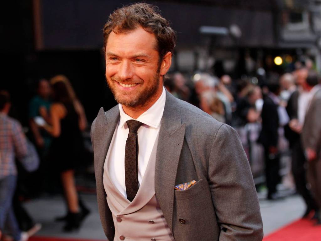 Jude Law in Talks to Play Captain&nbsp;Hook