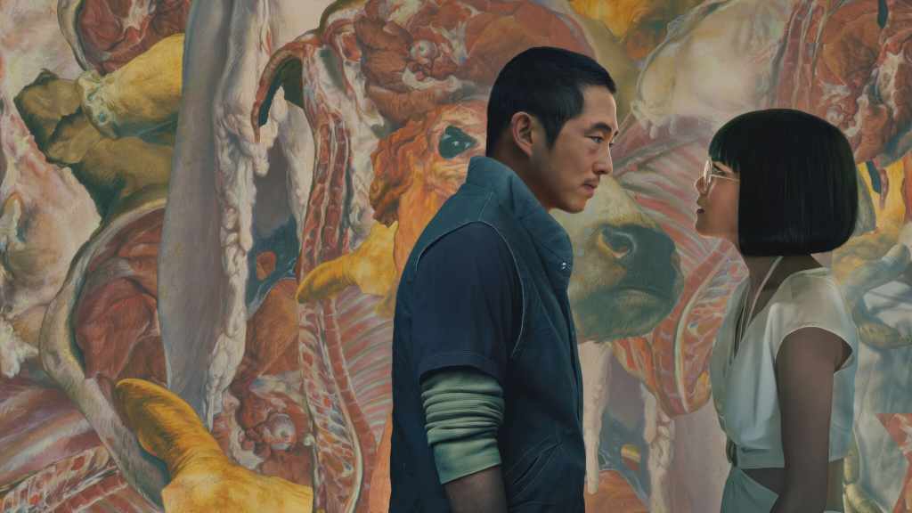 Beef Season 2: Netflix and A24 Heat Up the Cast List with Oscar Isaac, Carey Mulligan, and&nbsp;More!