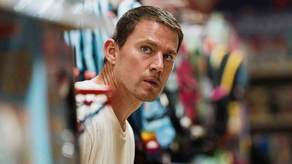 Roofman Review: A True Crime Folk Tale With A Lot Of&nbsp;Heart